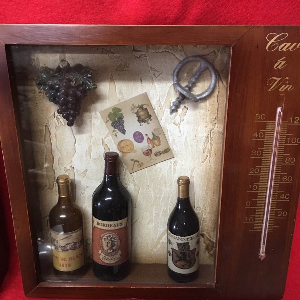 Shadow boxes - Picture 2 of 3